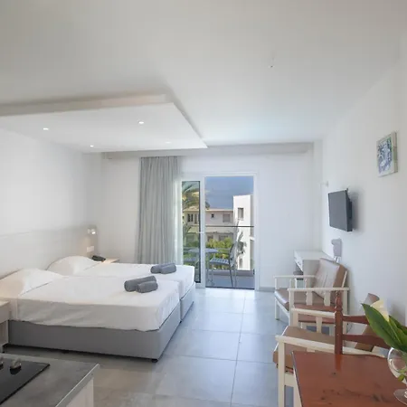 Aparthotel Pavlinia & Ayia Napa